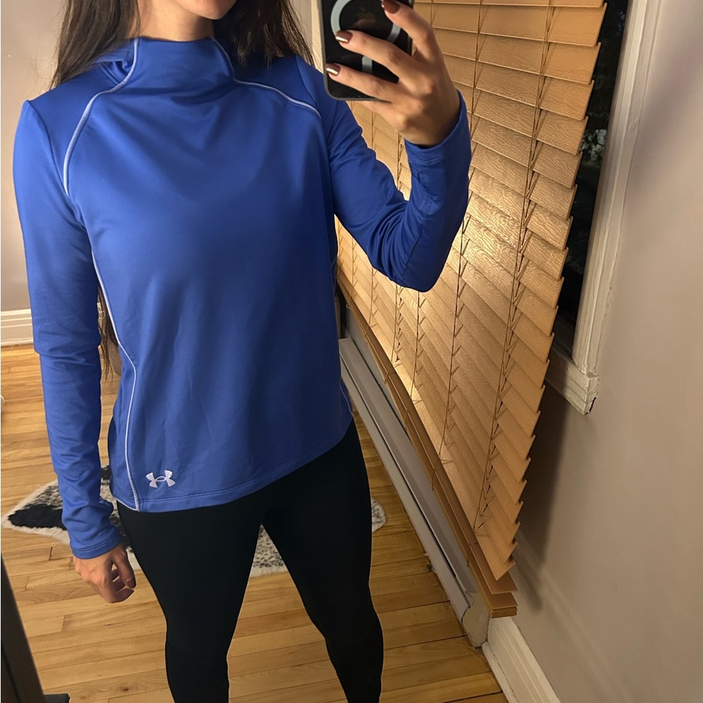 UNDER ARMOUR (LIKE NEW) Women's Vibrant Blue Long Sleeve Tee